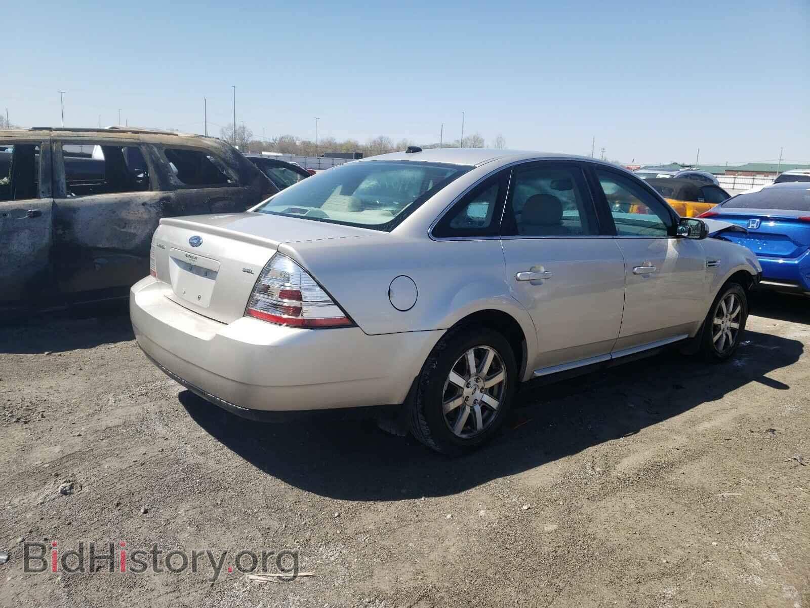 2008 FORD TAURUS - VIN: 1FAHP24W38G140917 - Фото 4