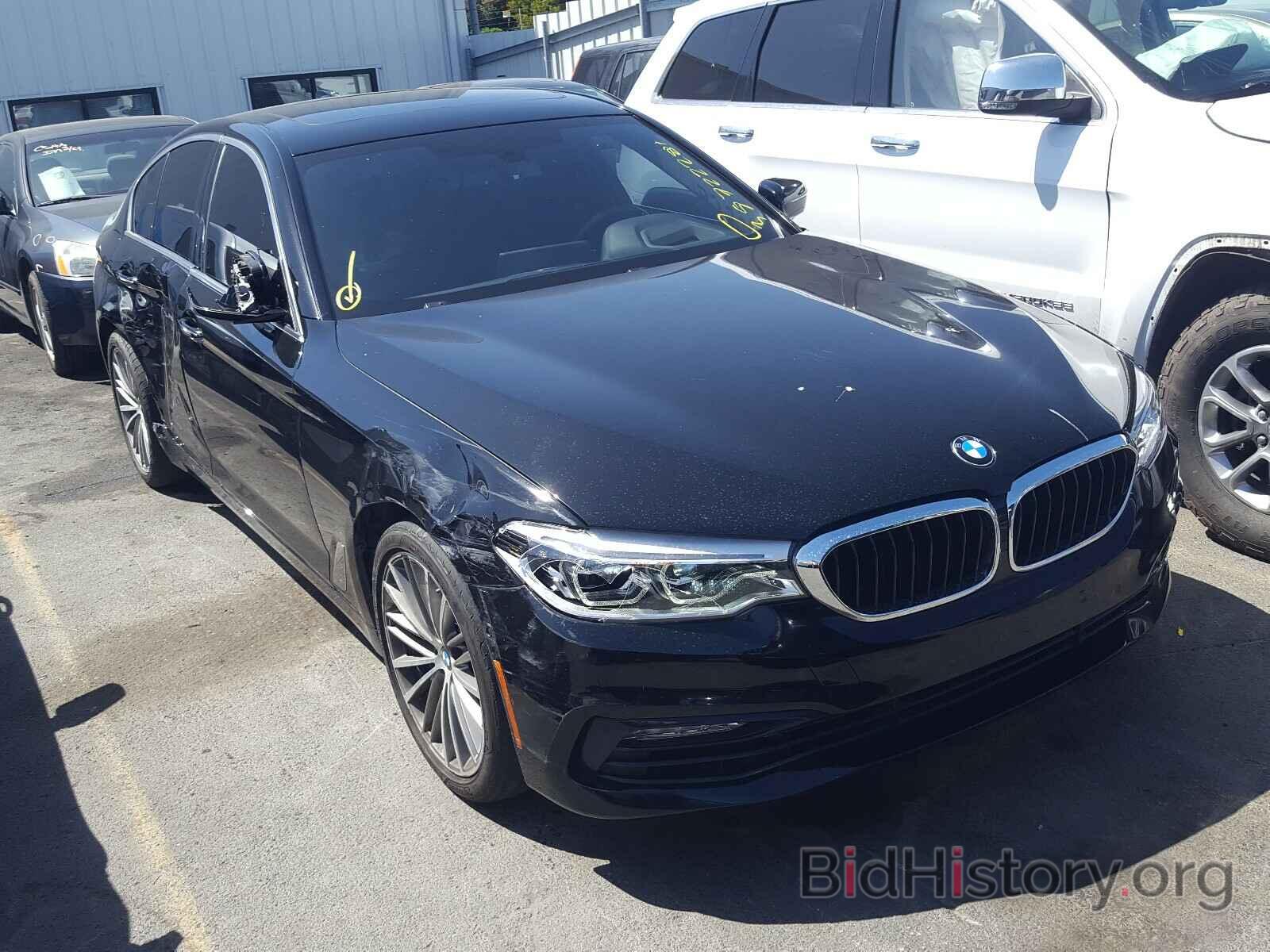 Photo WBAJA5C33HG455817 - BMW 5 SERIES 2017