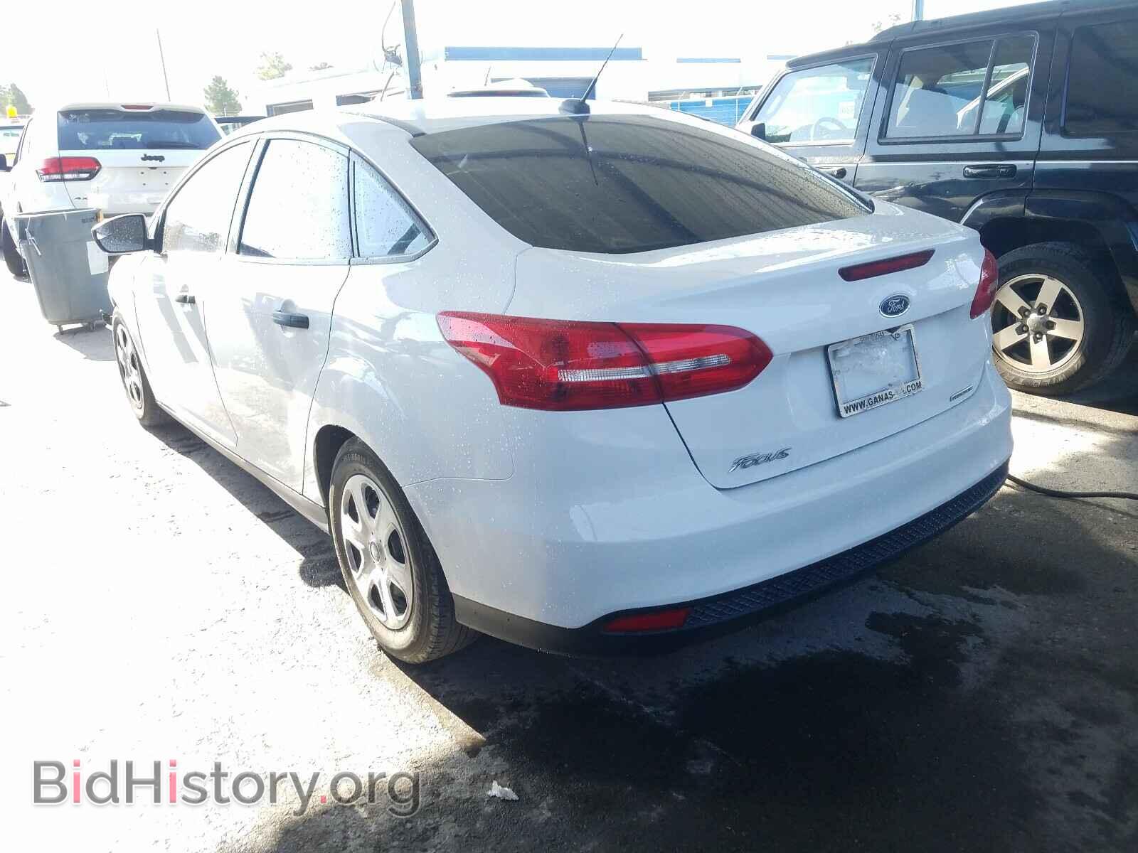2016 FORD FOCUS - VIN: 1FADP3E24GL351257 - Фото 3