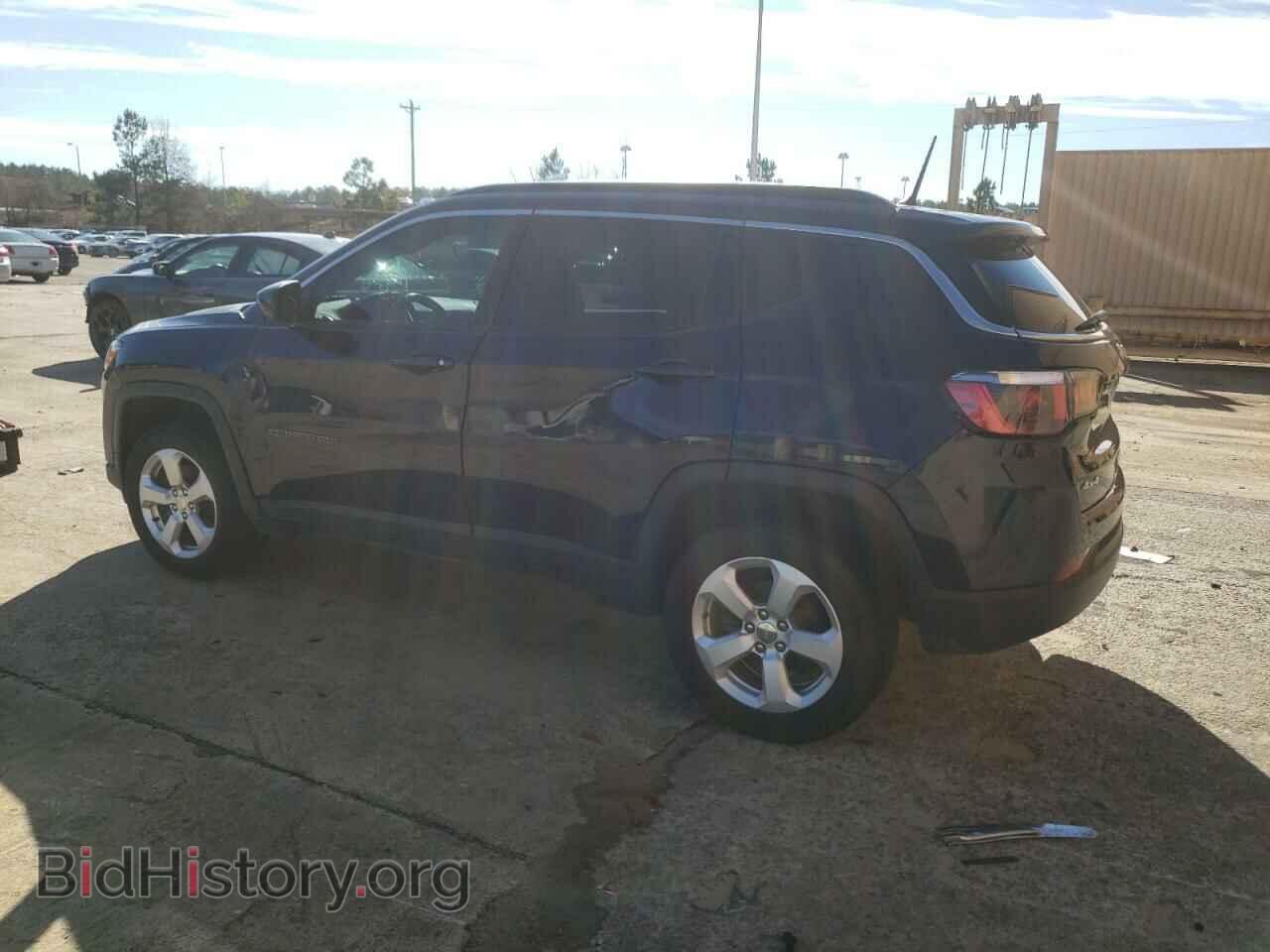 2017 JEEP COMPASS - VIN: 3C4NJDBB2HT687909 - Photo 2