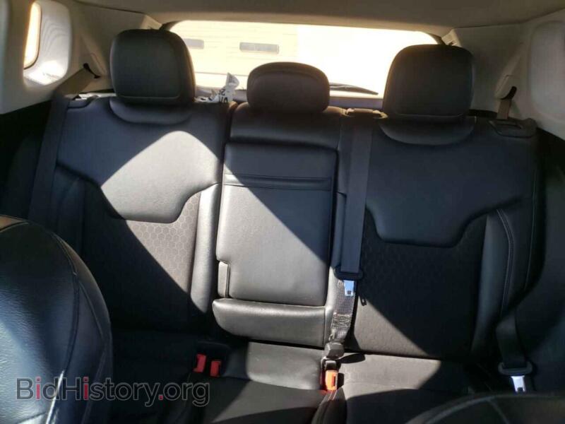 2017 Jeep COMPASS (VIN 3C4NJDBB2HT687909) — фото 10 из 13
