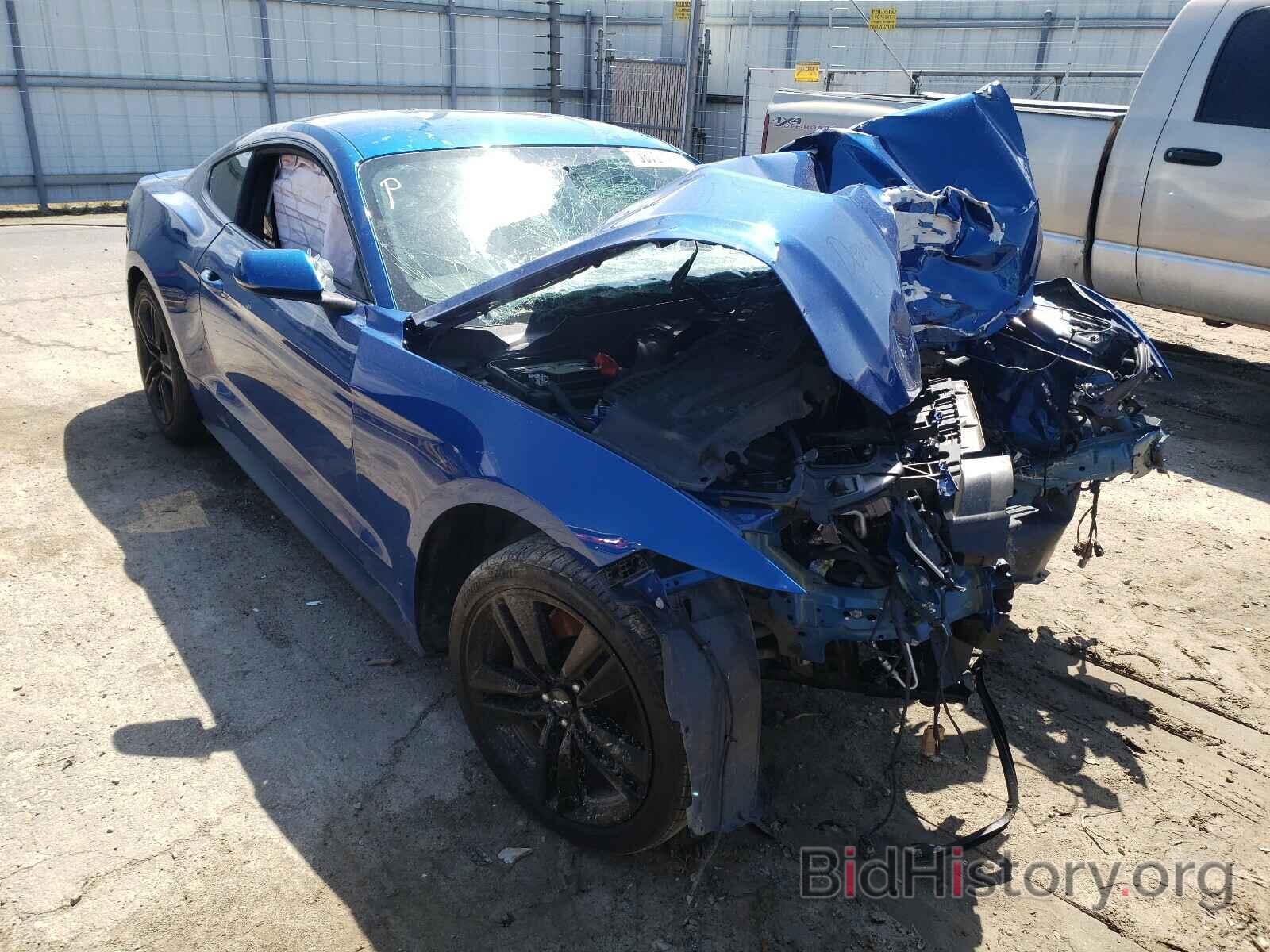 Photo 1FA6P8TH4H5333280 - FORD MUSTANG 2017