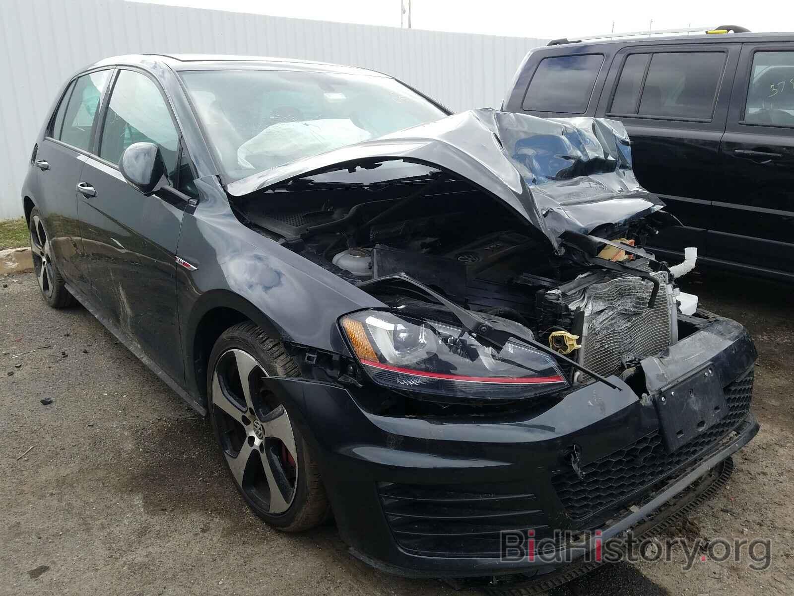 Photo 3VW547AU7HM057323 - VOLKSWAGEN GTI 2017