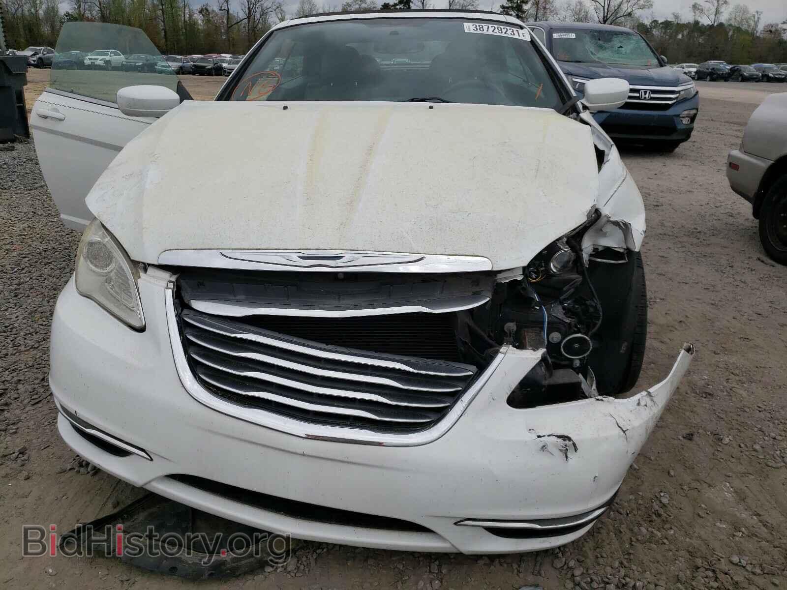 2012 CHRYSLER 200 - VIN: 1C3BCBEB0CN134332 - Фото 9
