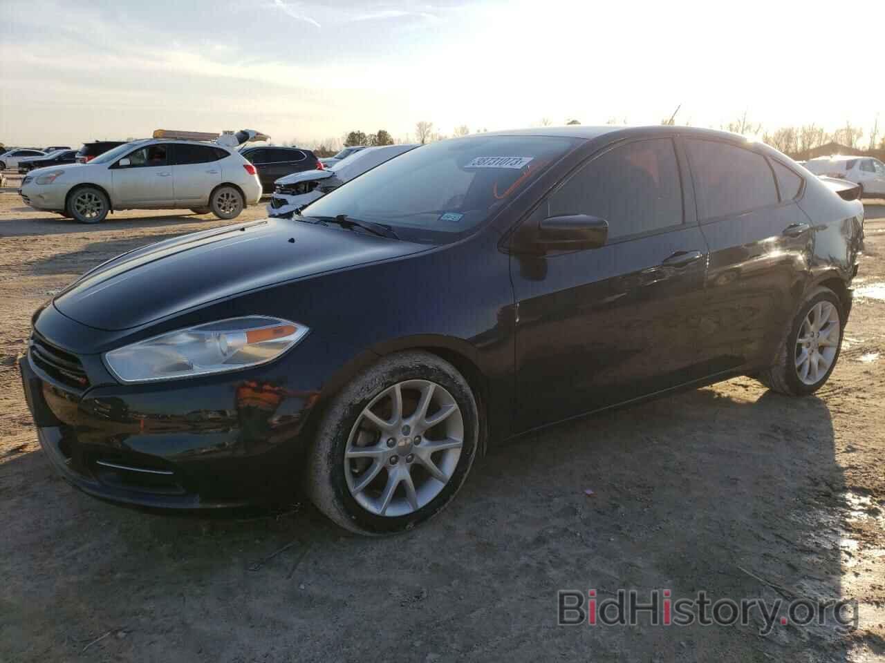 Photo 1C3CDFBA7DD340338 - DODGE DART 2013