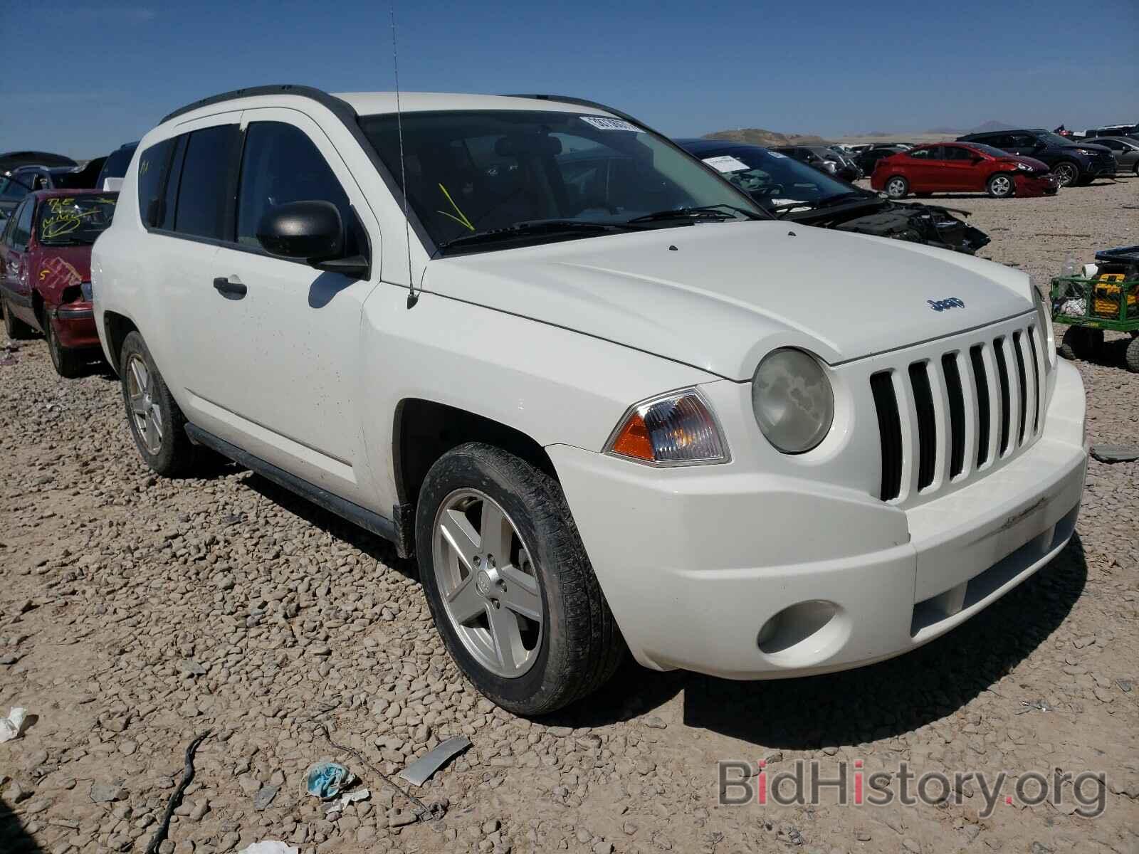 Фотография 1J8FF47W07D260789 - JEEP COMPASS 2007