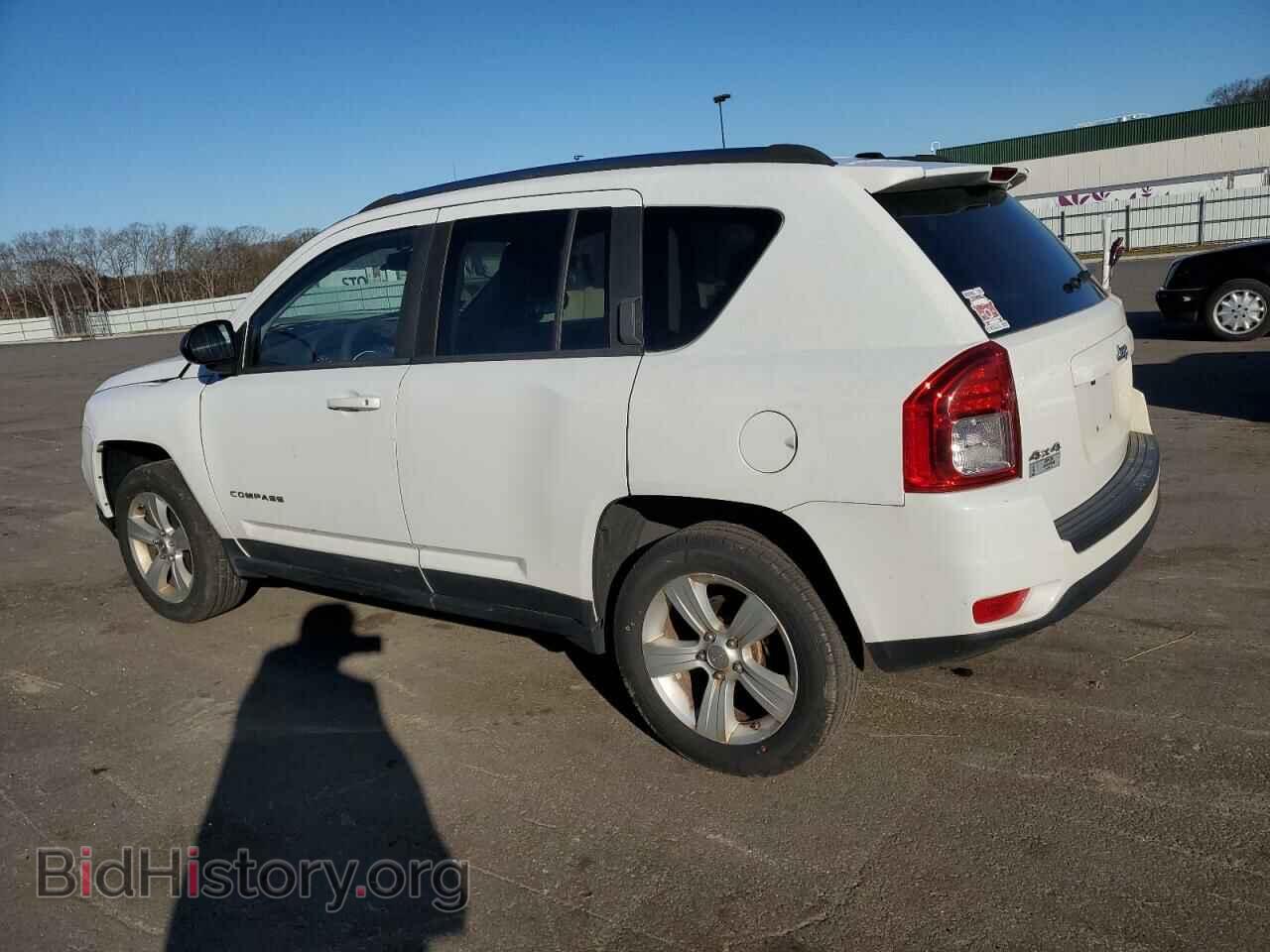2012 JEEP COMPASS - VIN: 1C4NJDBB5CD570226 - Photo 2