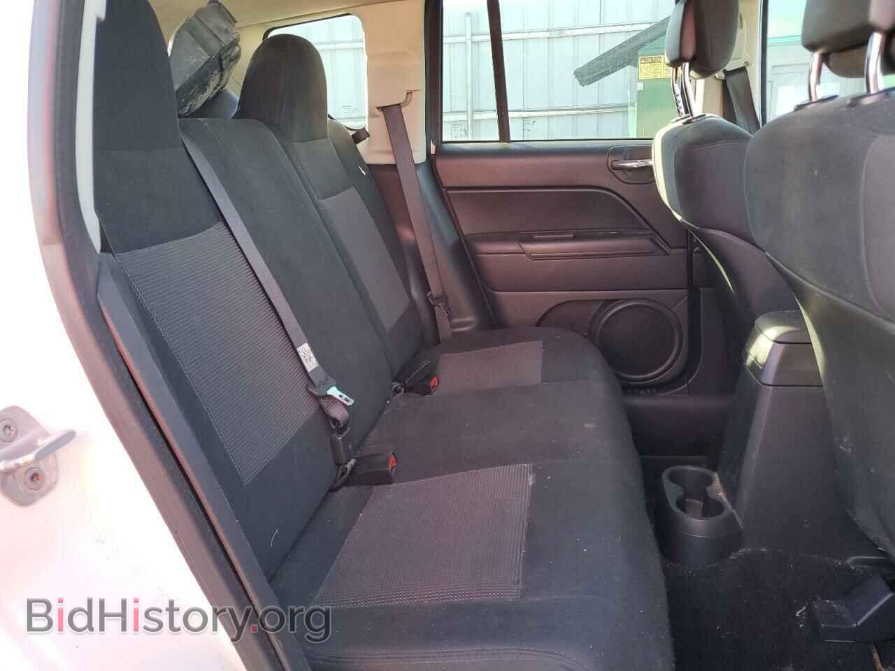 2012 JEEP COMPASS - VIN: 1C4NJDBB5CD570226 - Photo 10
