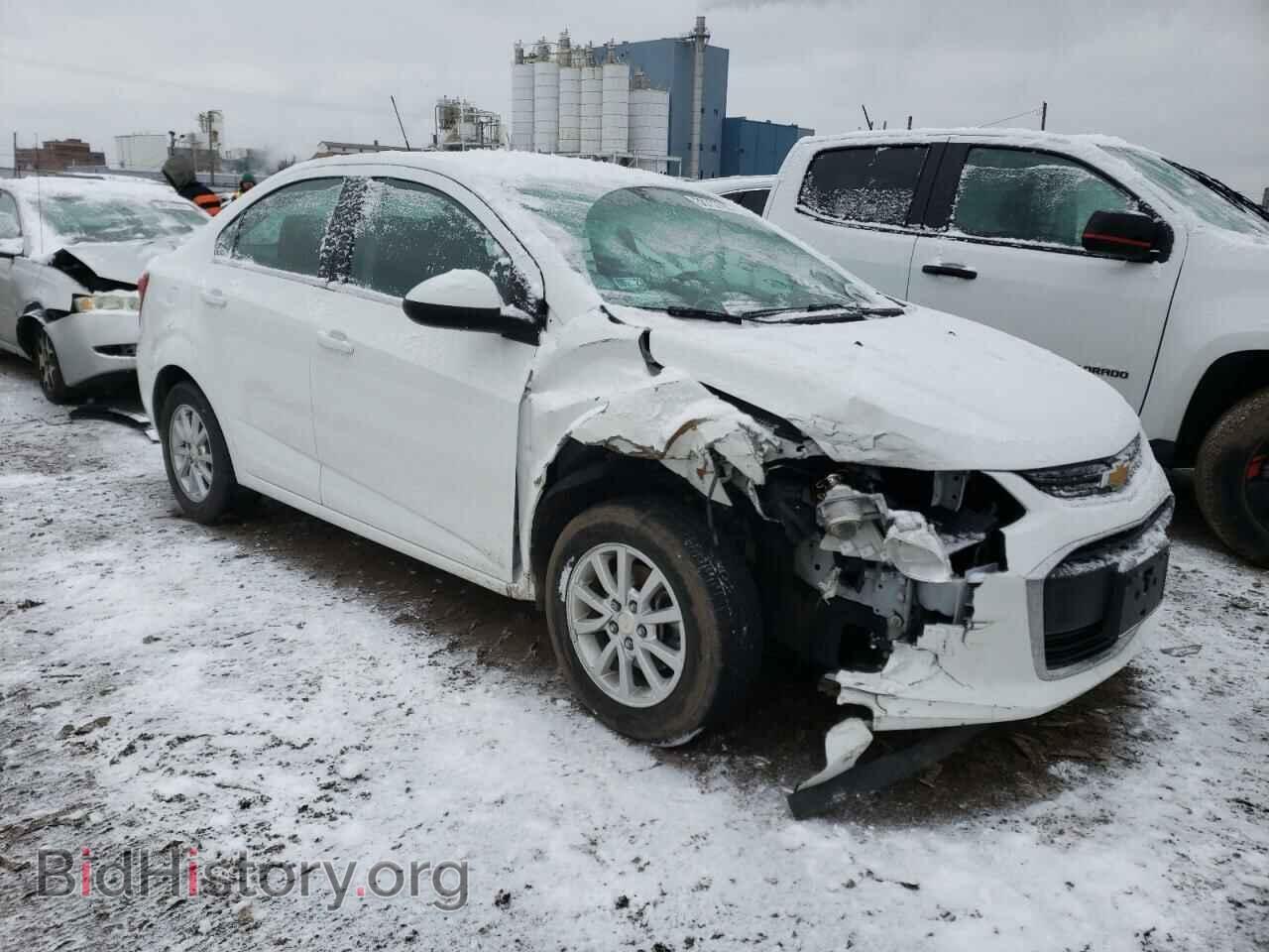 2017 CHEVROLET SONIC - VIN: 1G1JD5SH2H4133056 - Фото 4