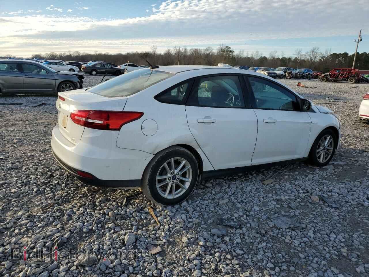 2016 FORD FOCUS - VIN: 1FADP3F26GL282912 - Фото 3