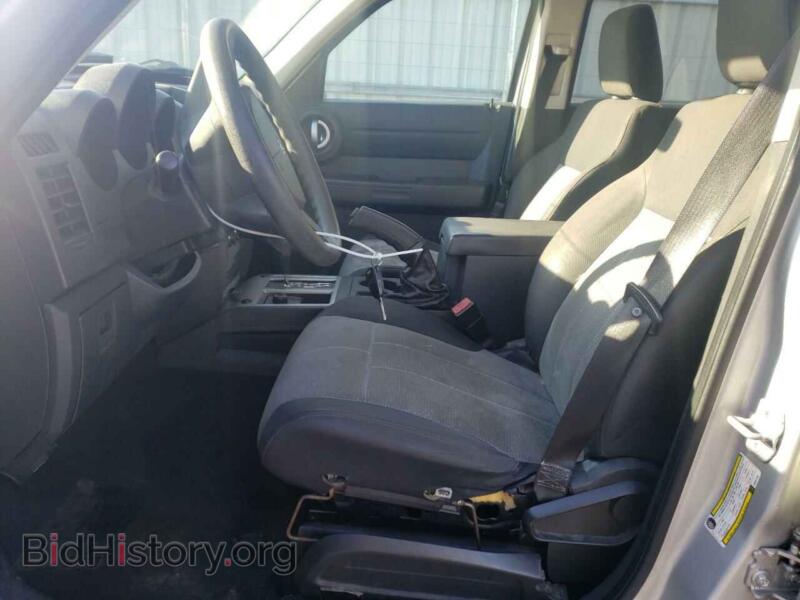 2007 Dodge NITRO (VIN 1D8GU28K07W601728) — фото 7 из 13