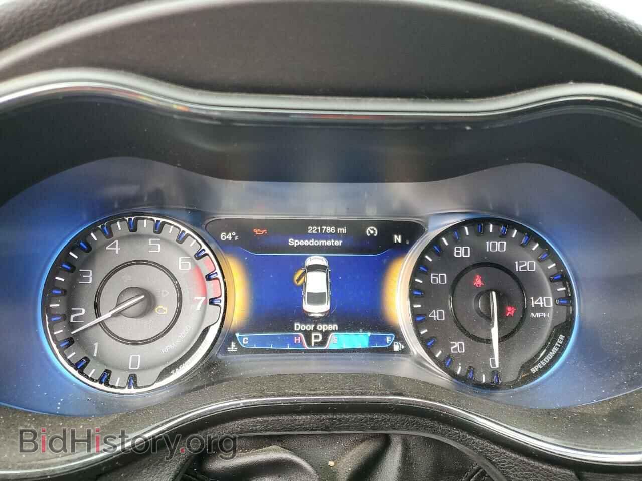 2016 CHRYSLER 200 - VIN: 1C3CCCBB4GN115478 - Фото 9