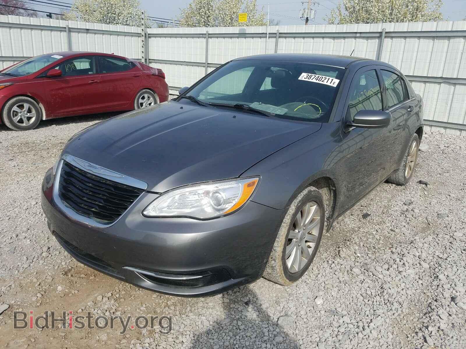 2012 CHRYSLER 200 - VIN: 1C3CCBBB5CN120564 - Фото 2
