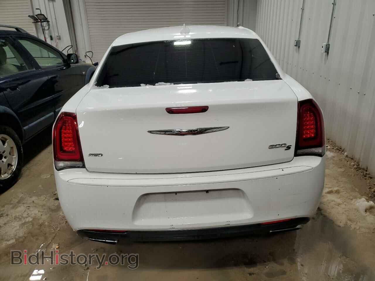 2016 CHRYSLER 300 - VIN: 2C3CCAGG4GH244595 - Фото 6