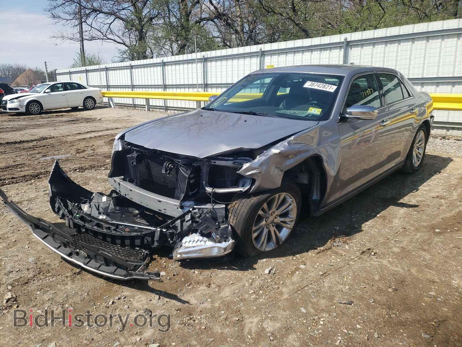 2016 CHRYSLER 300 - VIN: 2C3CCAEG7GH324511 - Фото 2