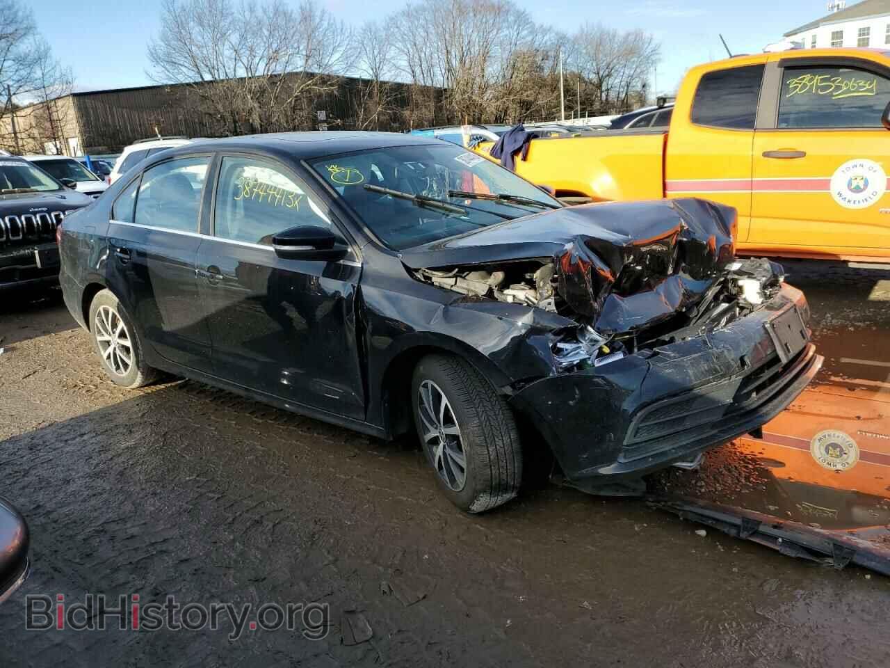 2017 VOLKSWAGEN JETTA - VIN: 3VWDB7AJ5HM267684 - Фото 4