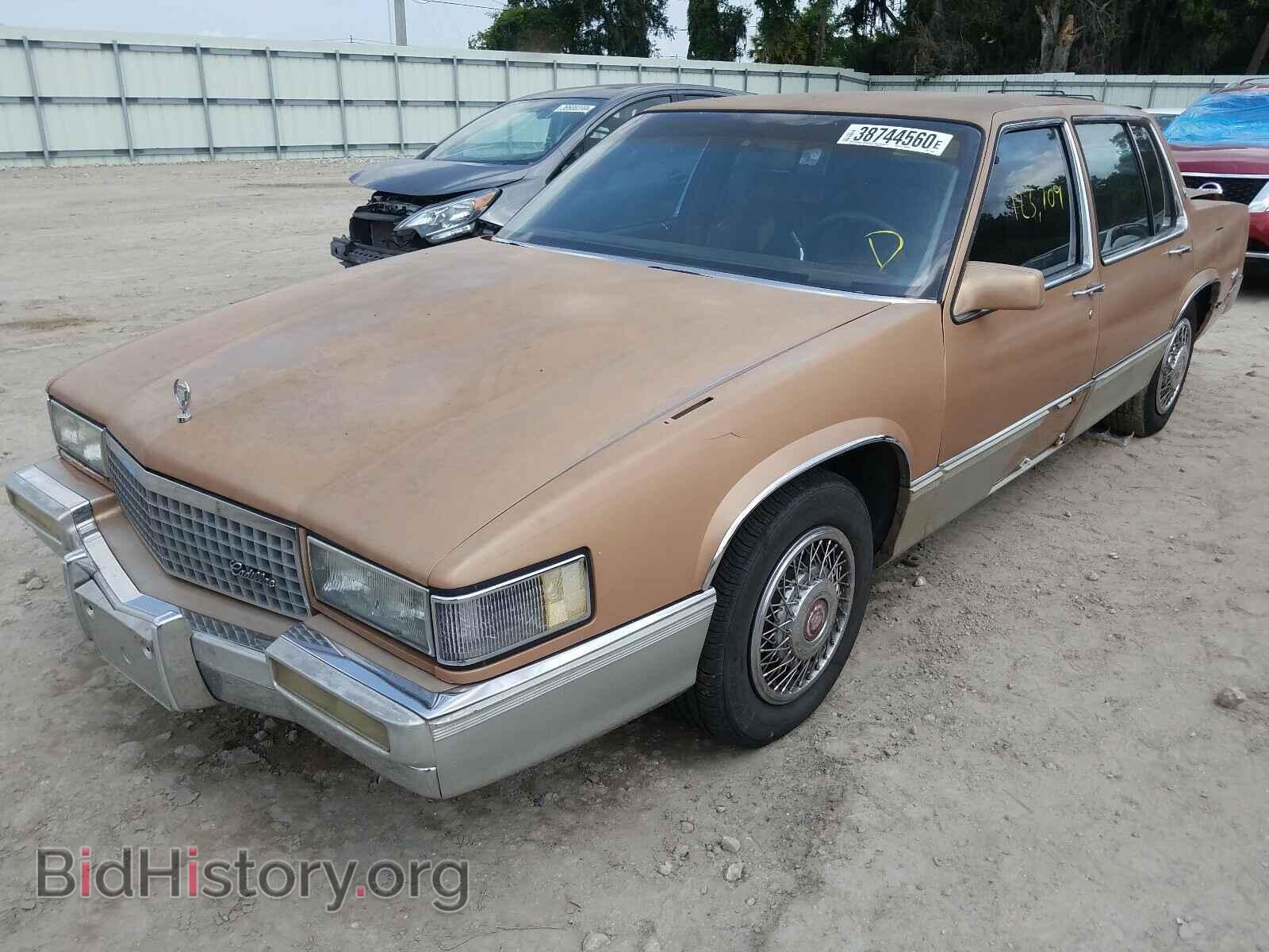 1990 CADILLAC DEVILLE - VIN: 1G6CD5337L4342050 - Фото 2