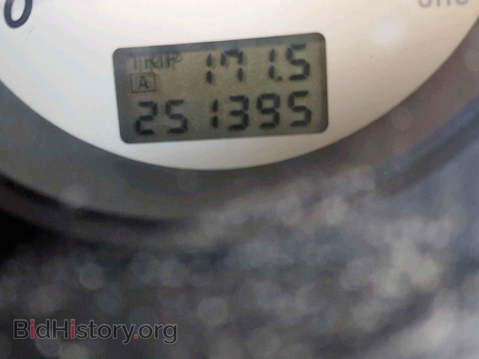 2002 MITSUBISHI LANCER - VIN: JA3AJ86E42U008079 - Photo 8