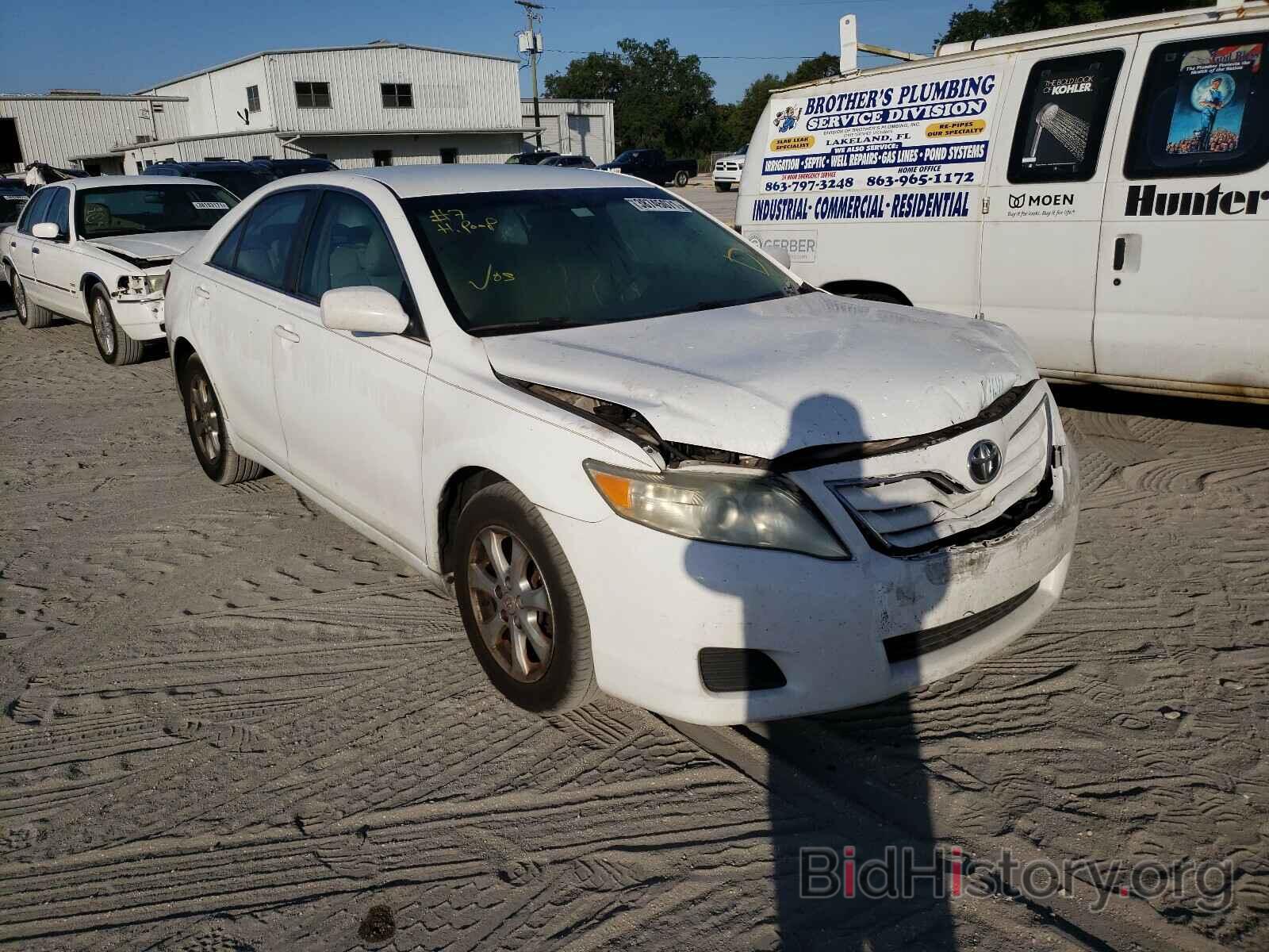 Photo 4T1BF3EK9BU658961 - TOYOTA CAMRY 2011