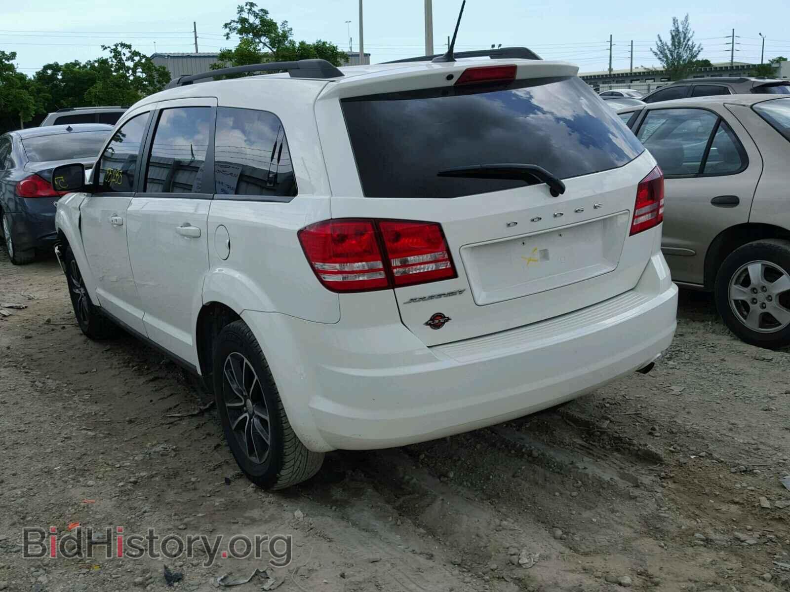 2017 DODGE JOURNEY - VIN: 3C4PDCABXHT568100 - Фото 3