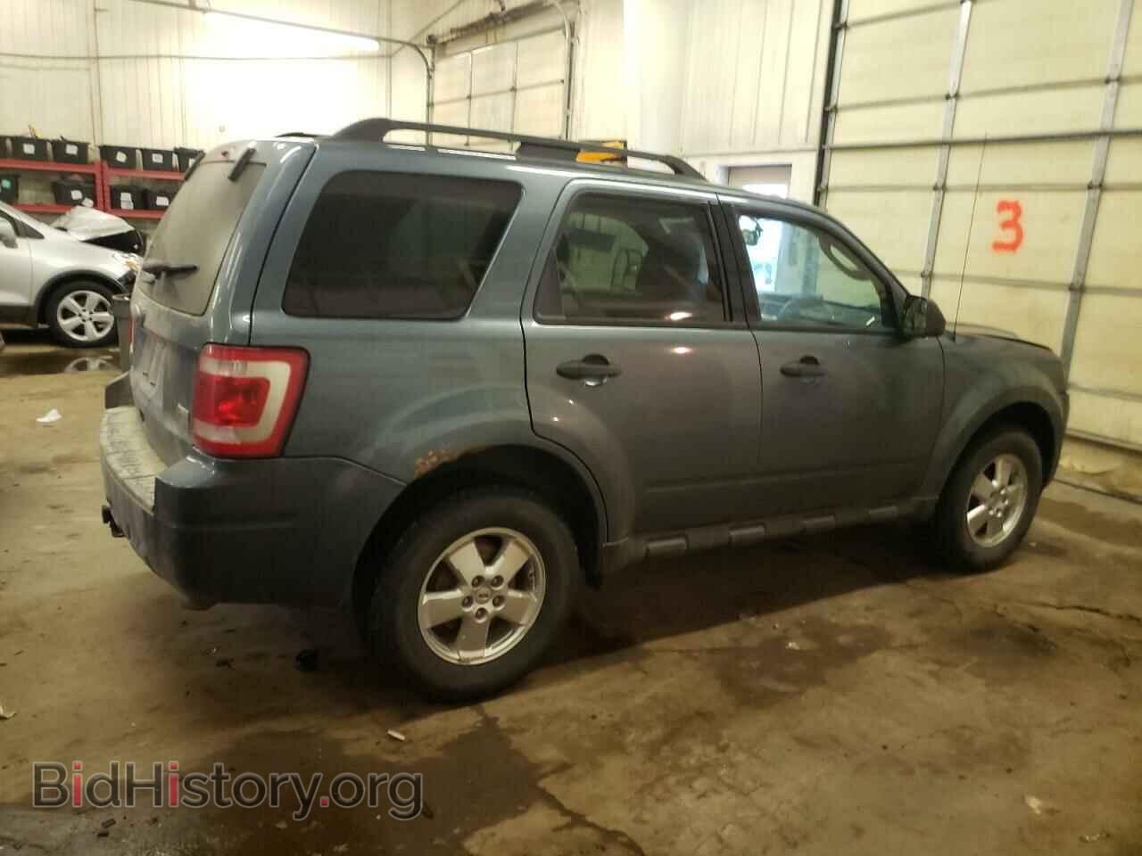 2011 FORD ESCAPE - VIN: 1FMCU9DG9BKC63555 - Фото 3