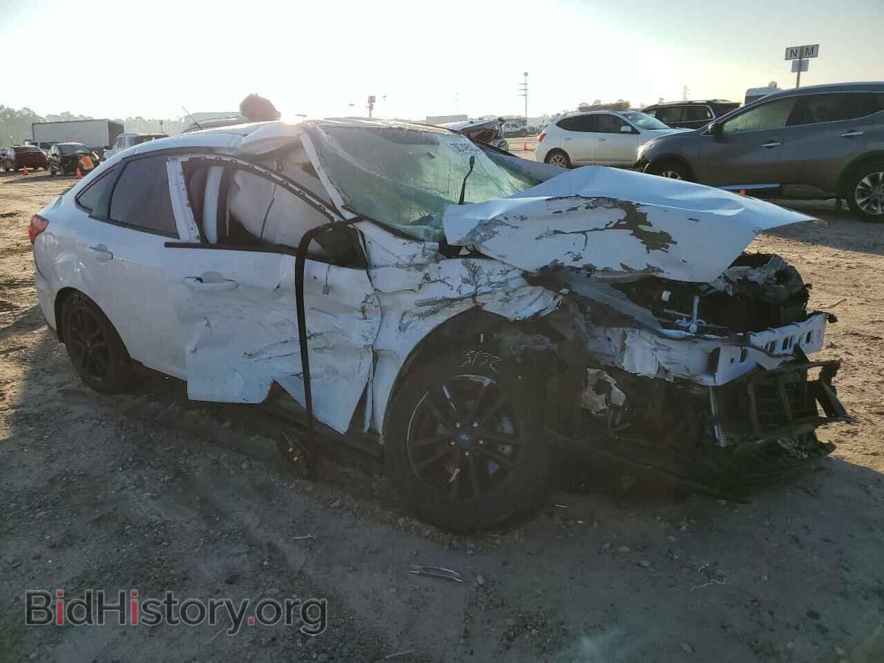 2018 FORD FOCUS - VIN: 1FADP3F2XJL210862 - Photo 4