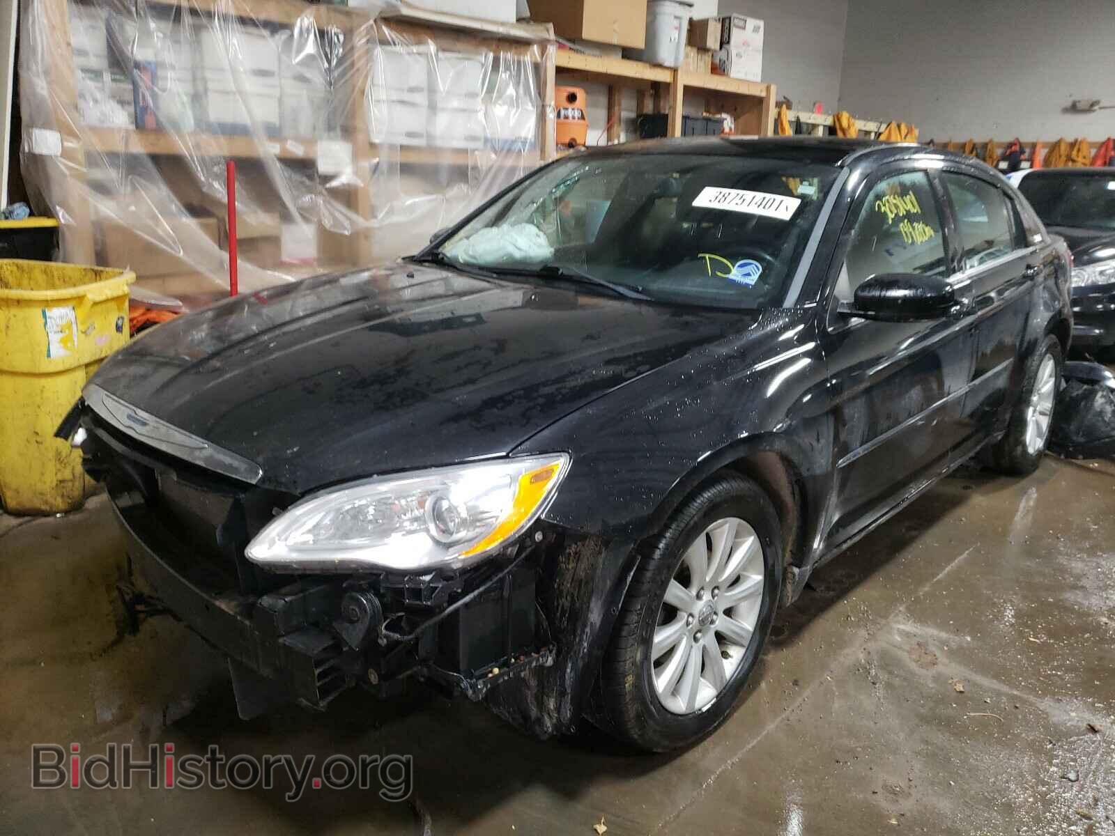 2014 CHRYSLER 200 - VIN: 1C3CCBBB4EN157382 - Фото 2
