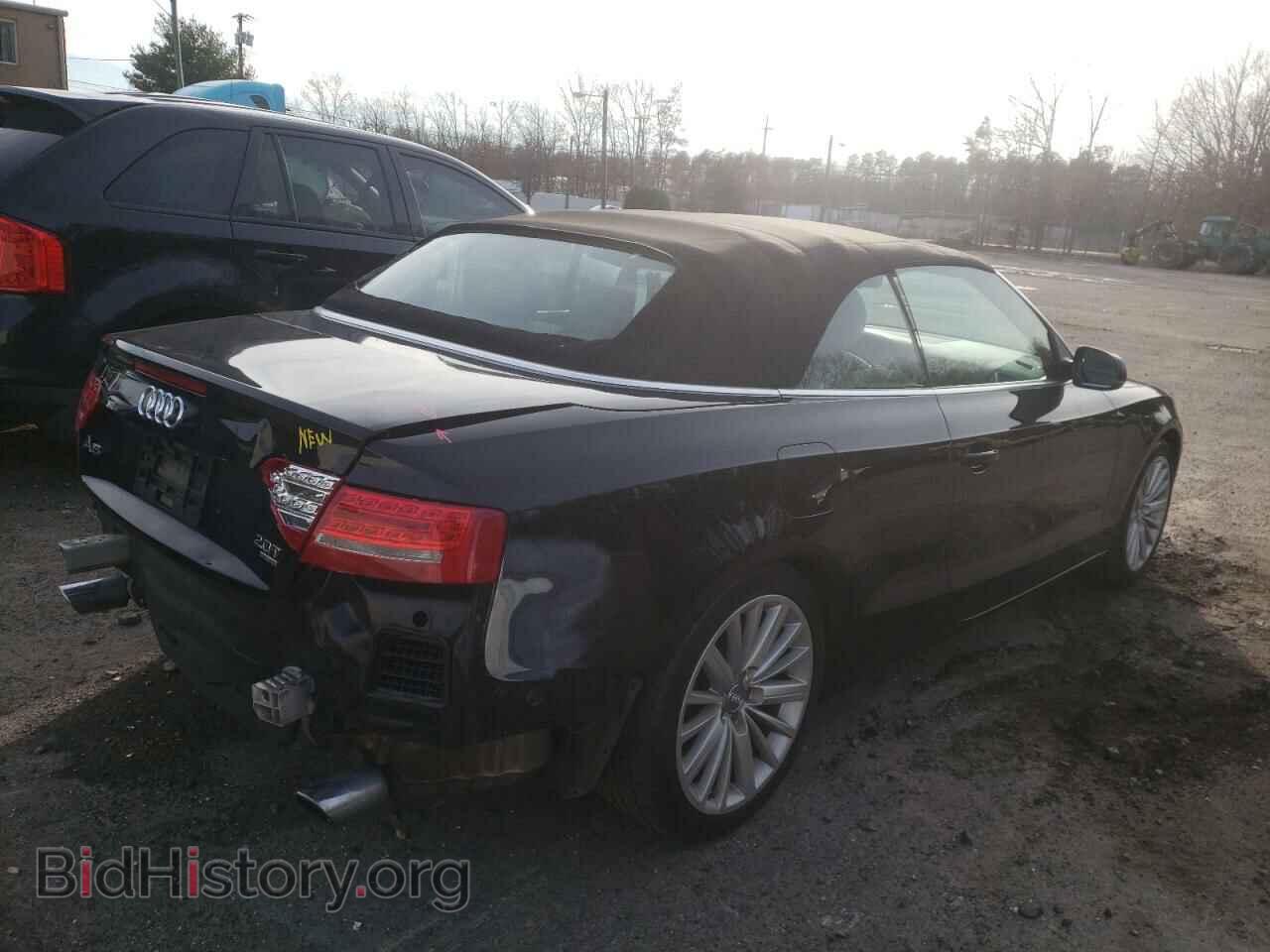 2011 AUDI A5 - VIN: WAULFAFH3BN009342 - Фото 3