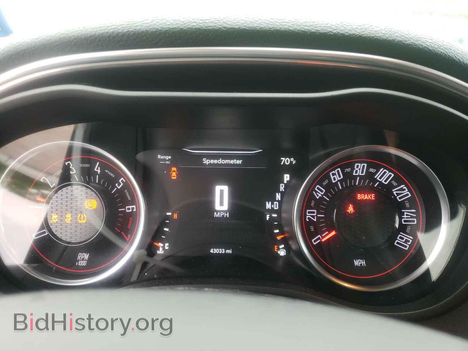 2017 DODGE CHALLENGER - VIN: 2C3CDZAG0HH545323 - Фото 8