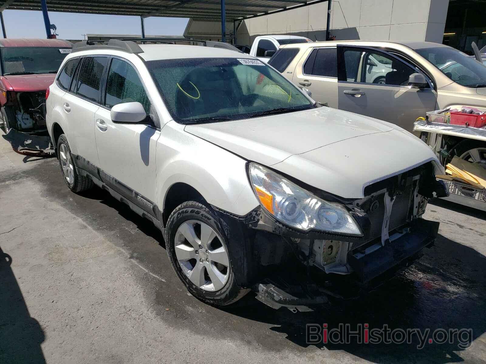 Photo 4S4BRBFC3B3423681 - SUBARU OUTBACK 2011