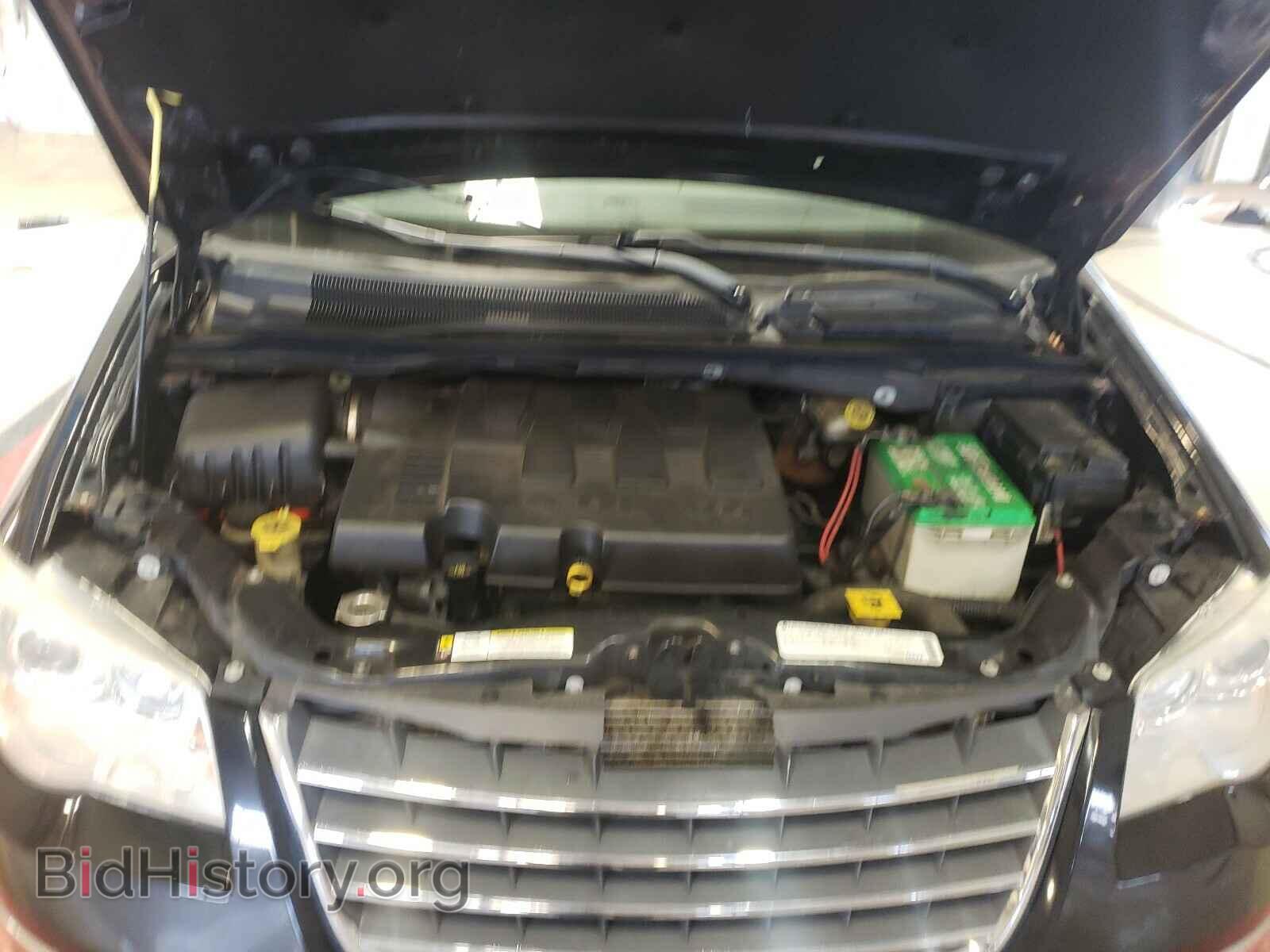 2009 CHRYSLER MINIVAN - VIN: 2A8HR64X29R661415 - Фото 7