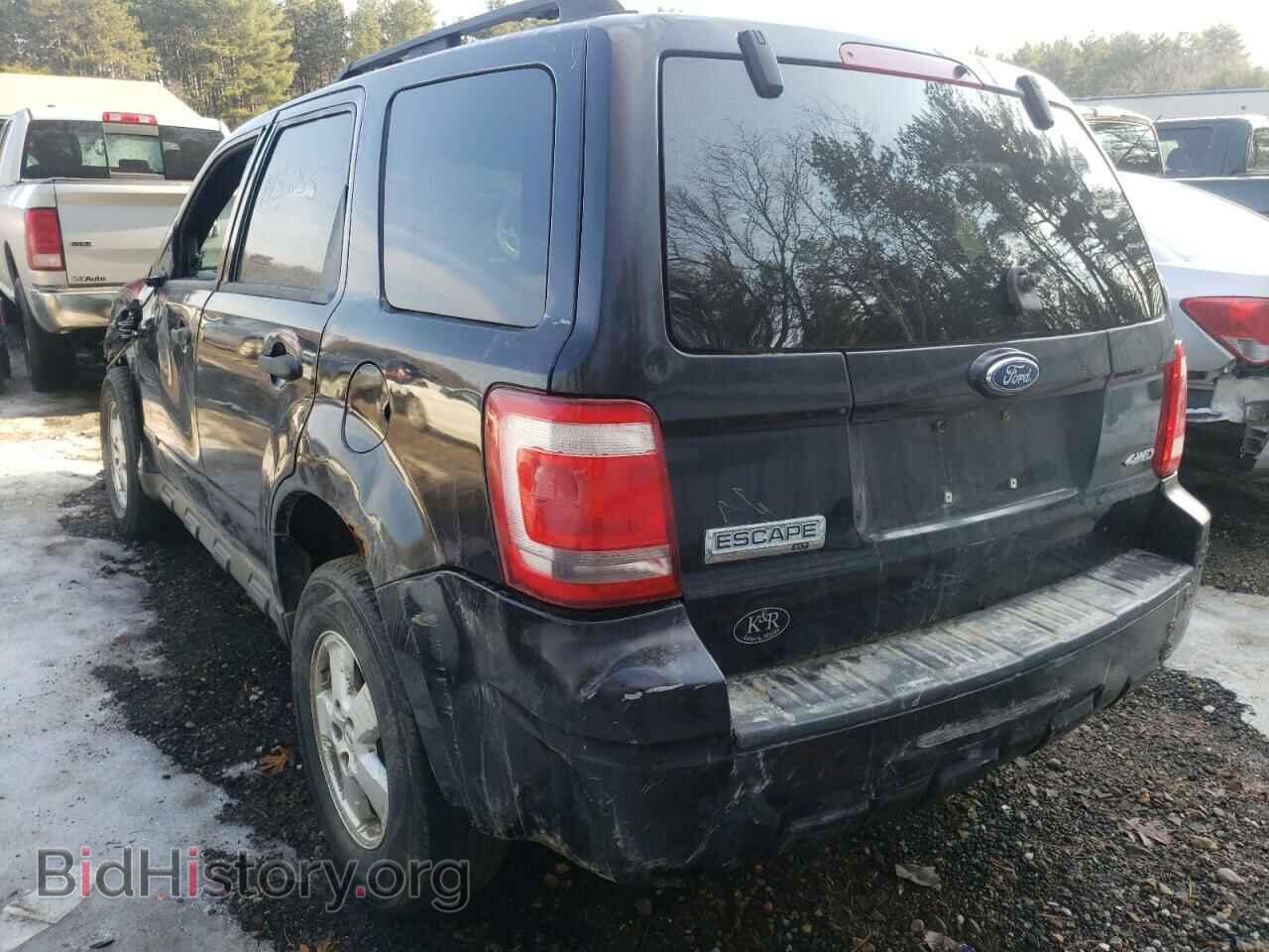 2008 FORD ESCAPE - VIN: 1FMCU93188KB33403 - Фото 3