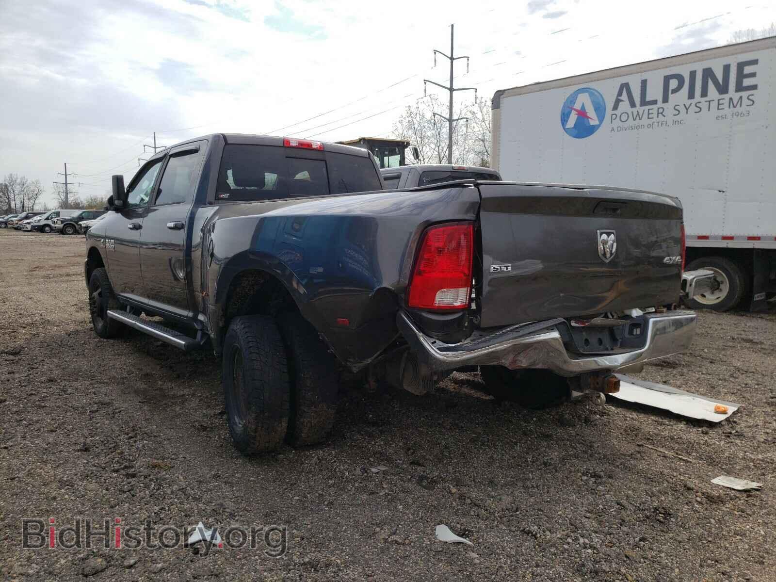 2015 RAM 3500 - VIN: 3C63RRHL8FG592636 - Фото 3