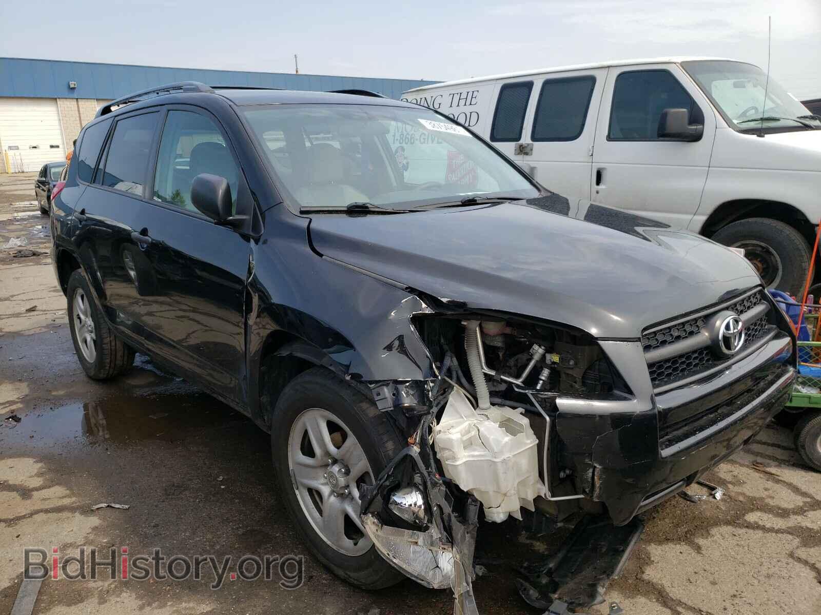 Photo 2T3BF4DVXAW079811 - TOYOTA RAV4 2010
