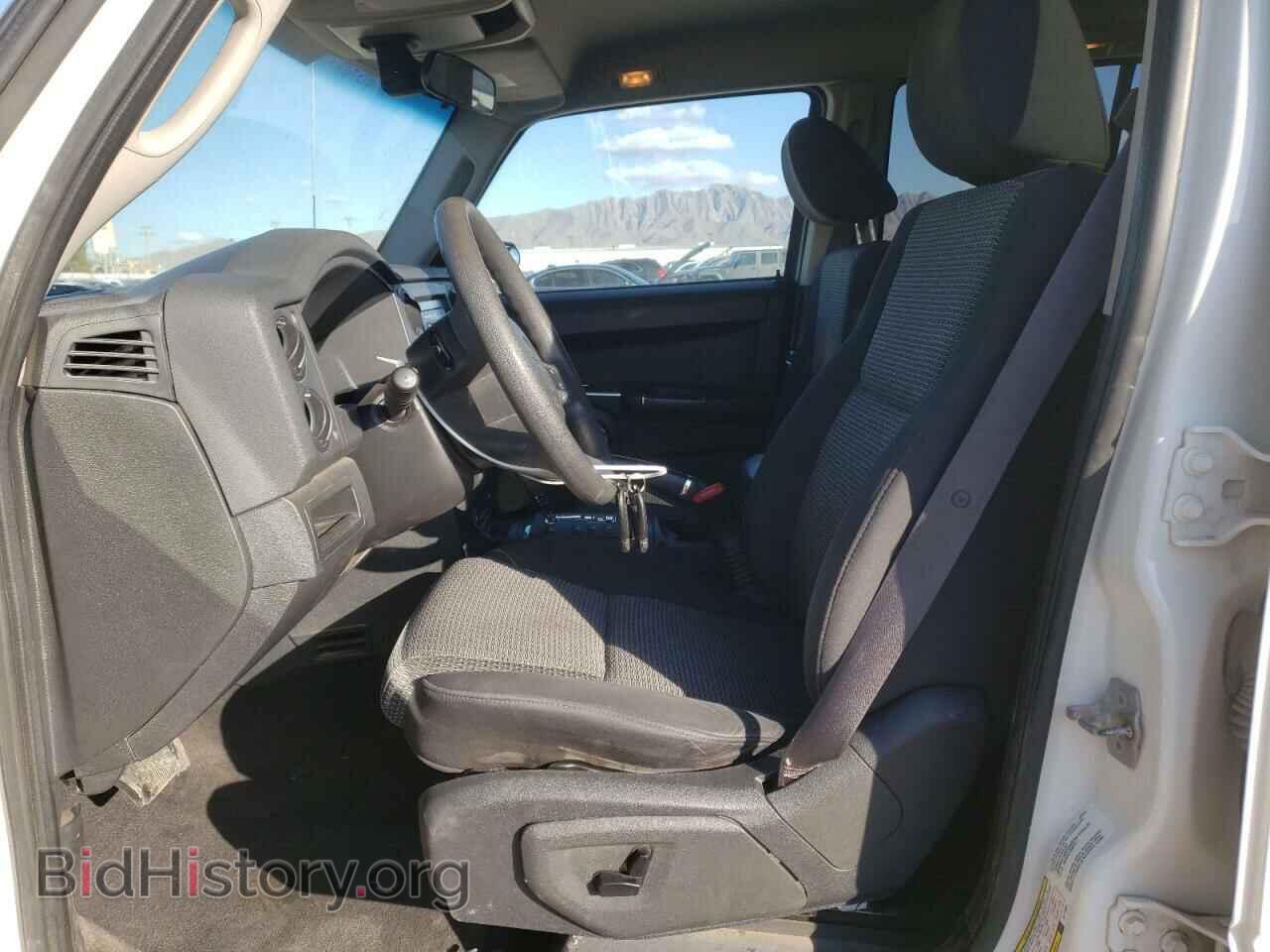 2010 JEEP COMMANDER - VIN: 1J4RG4GK4AC112893 - Photo 7