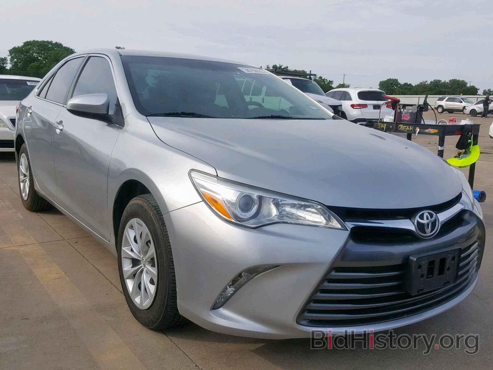 Photo 4T4BF1FK8FR472939 - TOYOTA CAMRY 2015