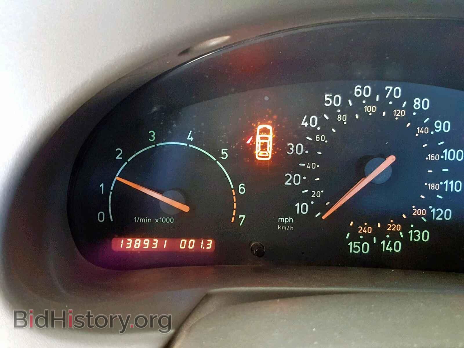 2000 SAAB 9-3 - VIN: YS3DD75H3Y7005329 - Фото 8