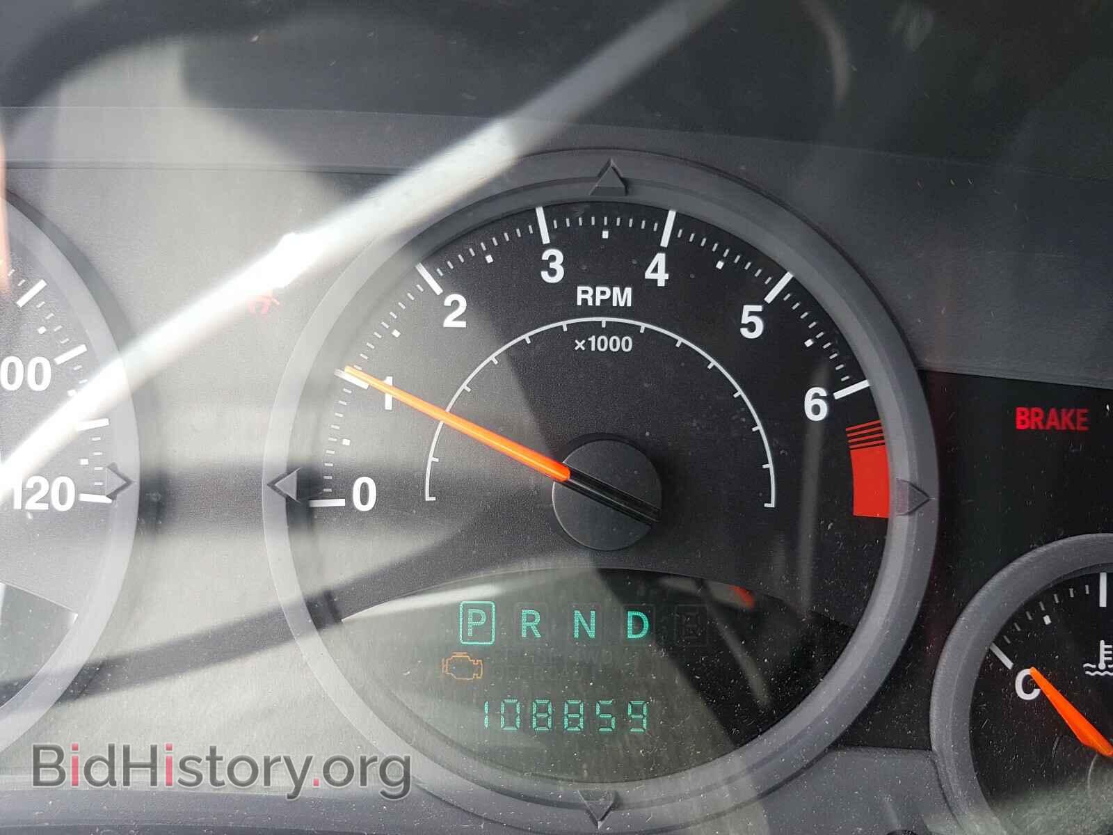 2007 JEEP COMPASS - VIN: 1J8FF47W67D424174 - Фото 8