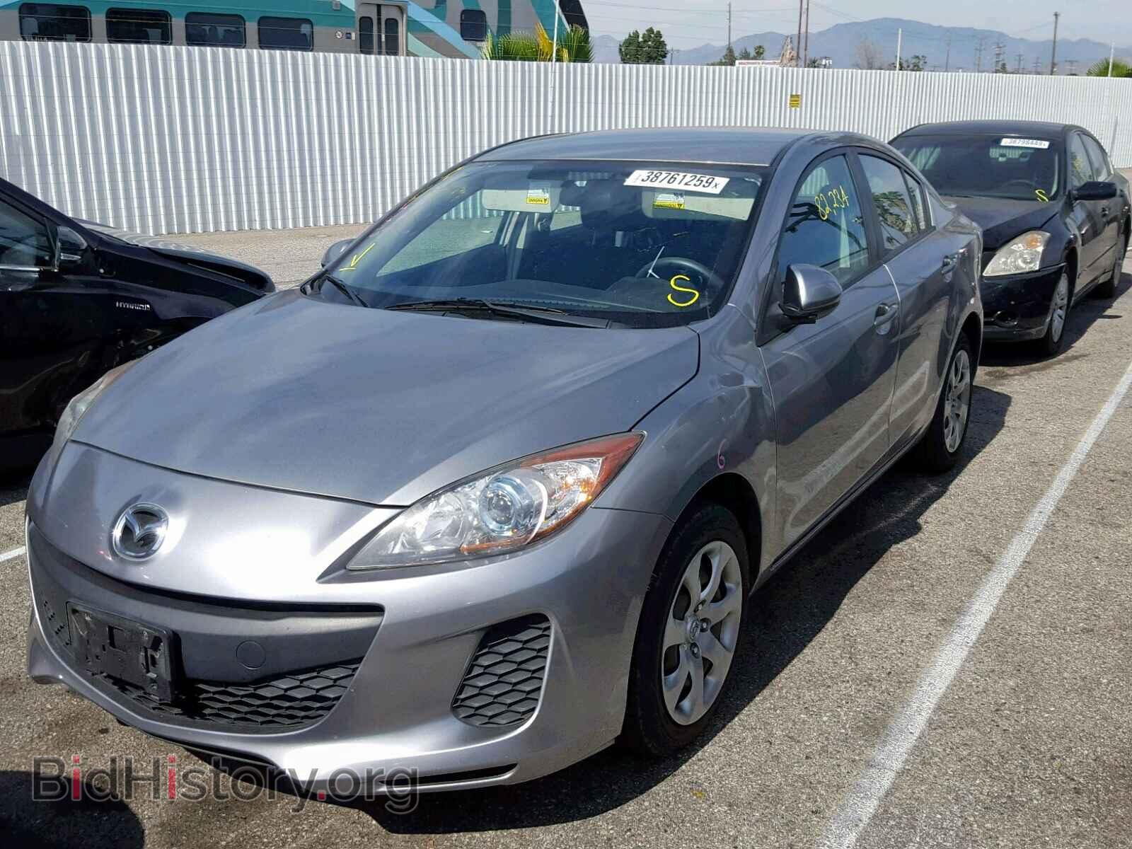 2013 MAZDA 3 - VIN: JM1BL1UP3D1853067 - Фото 2