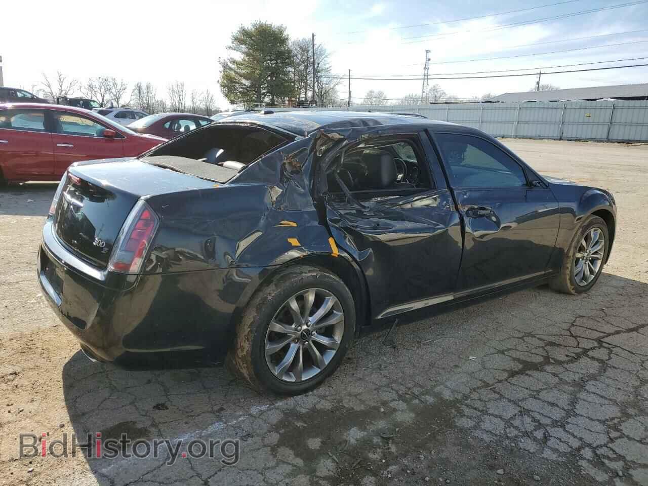 2014 CHRYSLER 300 - VIN: 2C3CCAGG7EH352755 - Фото 3