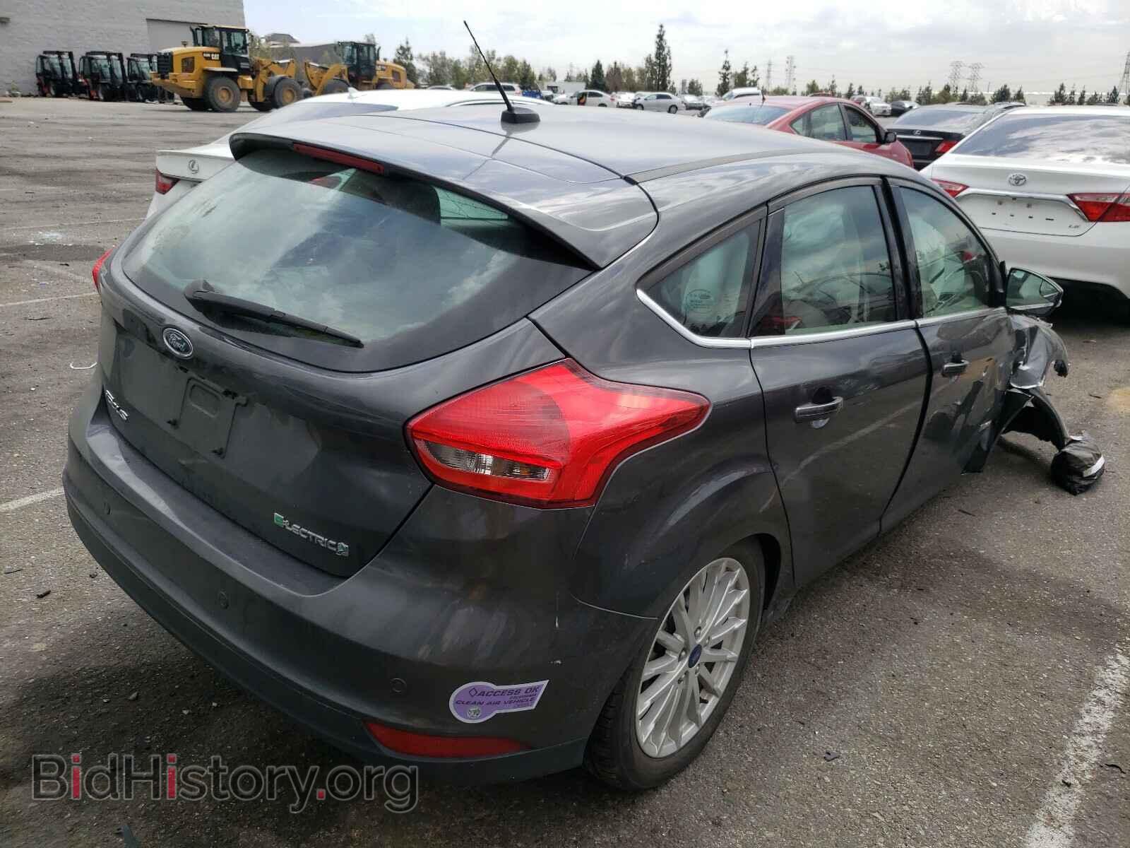 2017 FORD FOCUS - VIN: 1FADP3R40HL343573 - Фото 4