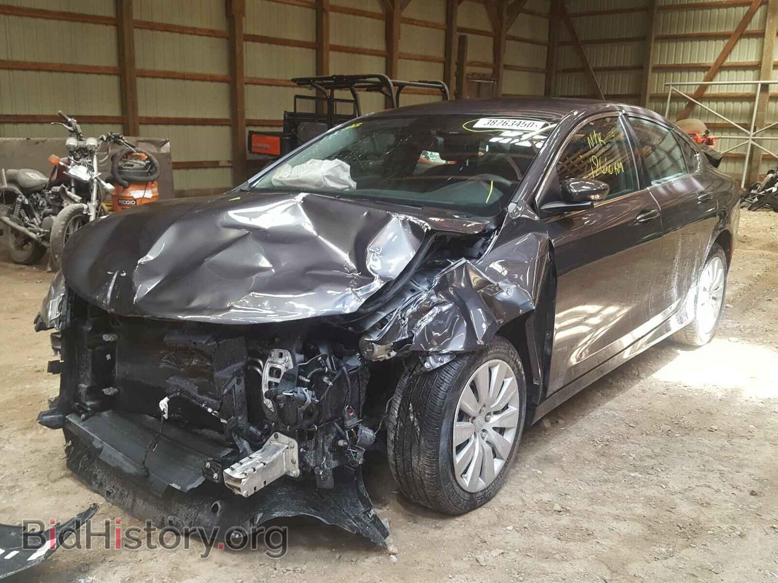2015 CHRYSLER 200 - VIN: 1C3CCCFBXFN735129 - Фото 2