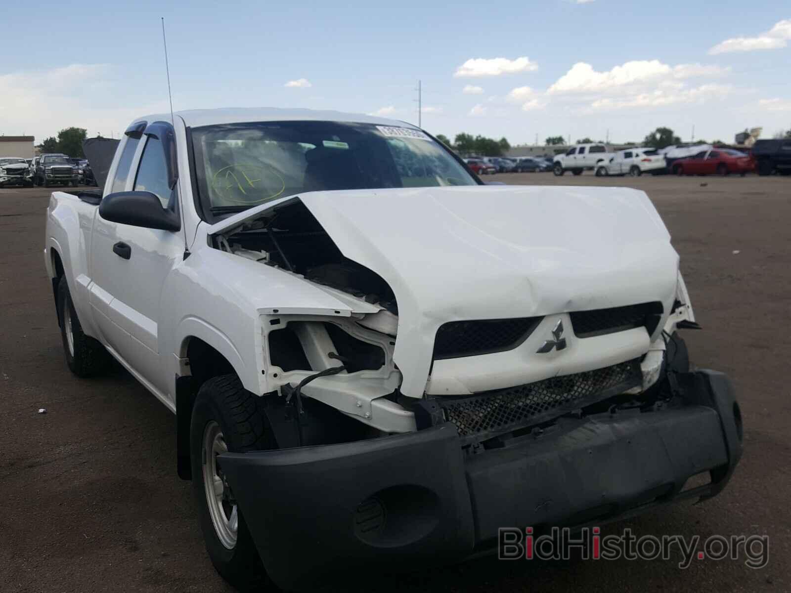 Photo 1Z7HC22K96S581956 - MITSUBISHI RAIDER 2006