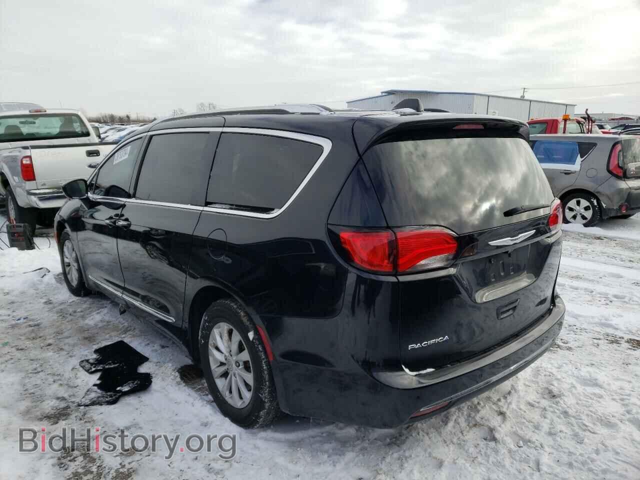 2019 CHRYSLER PACIFICA - VIN: 2C4RC1BG0KR731616 - Photo 2