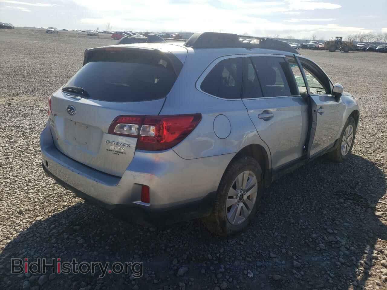 2017 SUBARU OUTBACK - VIN: 4S4BSADC2H3366223 - Фото 4