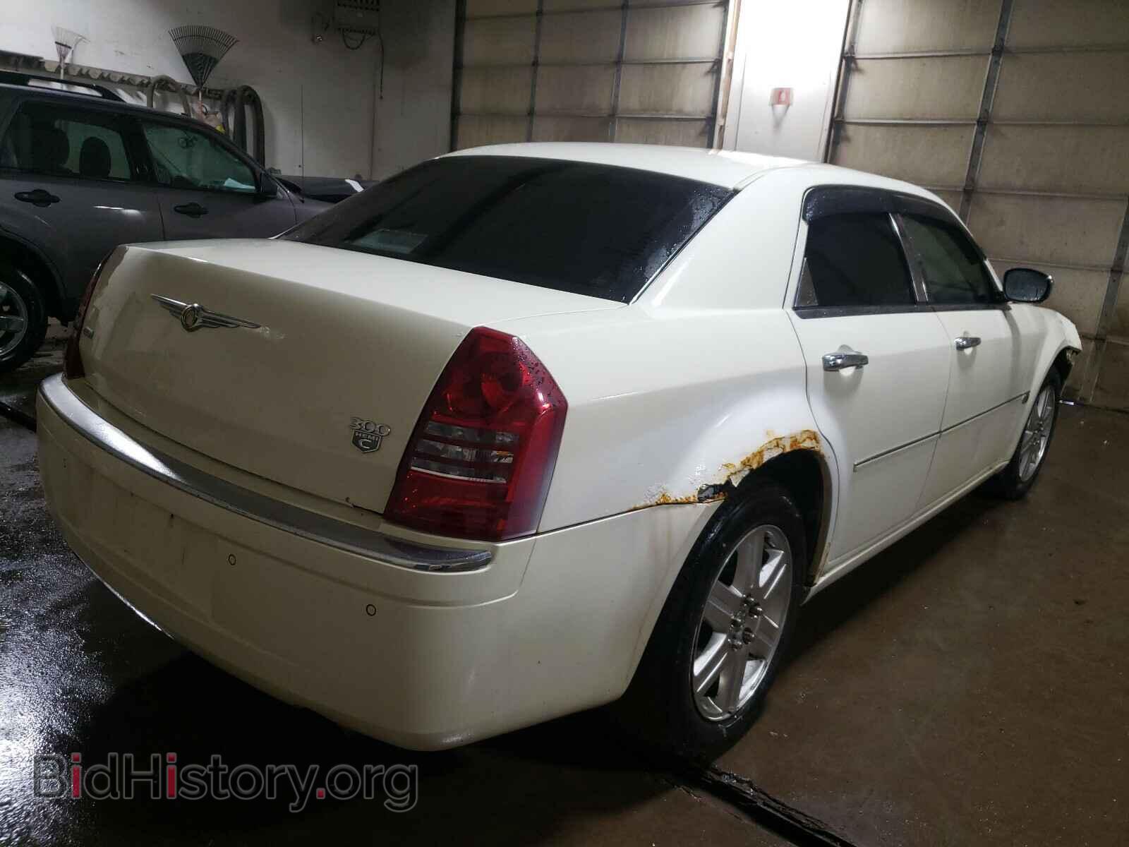 2006 CHRYSLER 300 - VIN: 2C3LK63H06H133054 - Фото 4