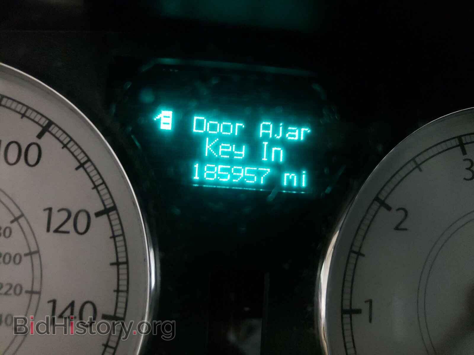 2006 CHRYSLER 300 - VIN: 2C3LK63H06H133054 - Фото 8