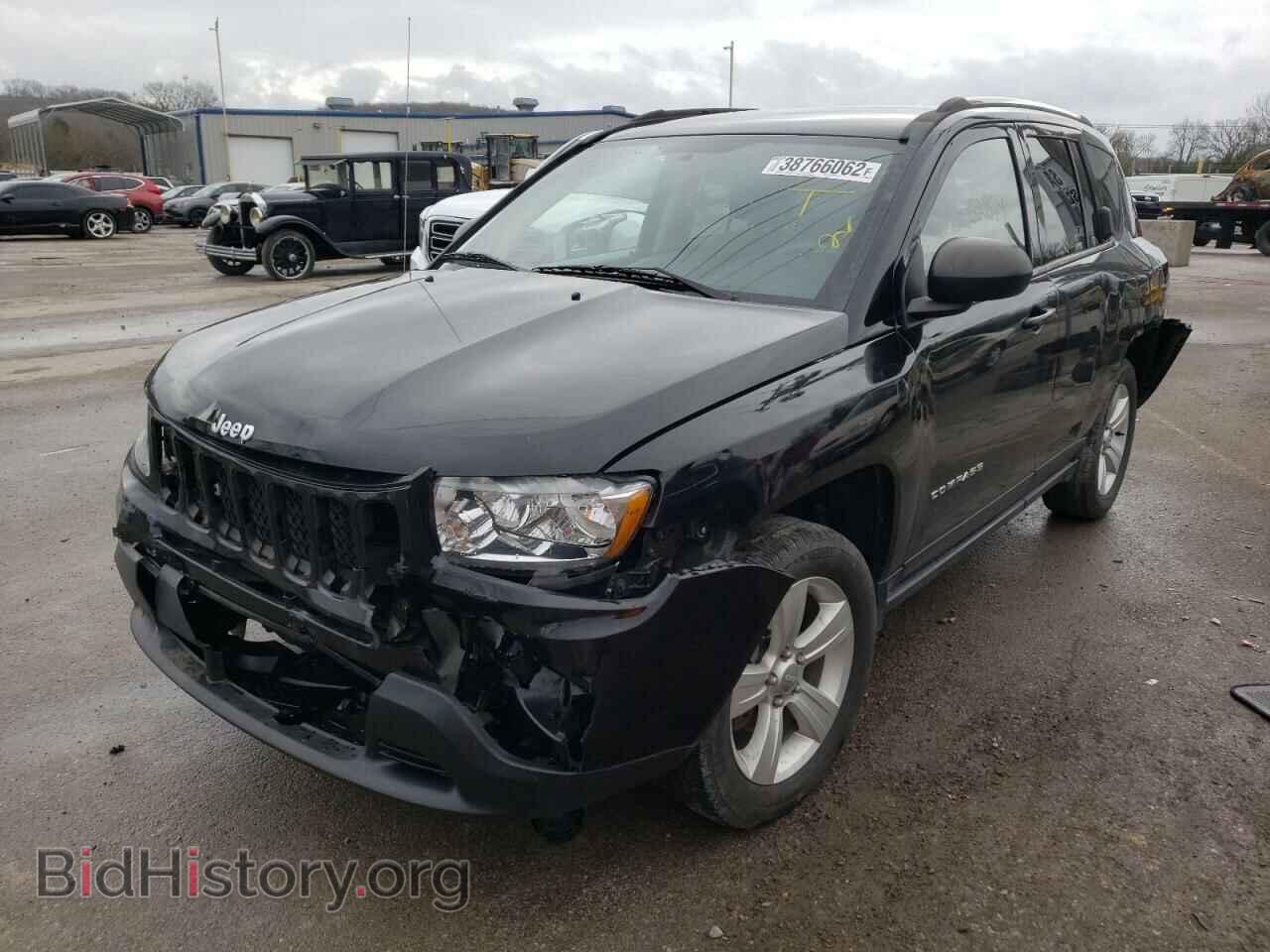 2014 JEEP COMPASS - VIN: 1C4NJDBB9ED538267 - Photo 2