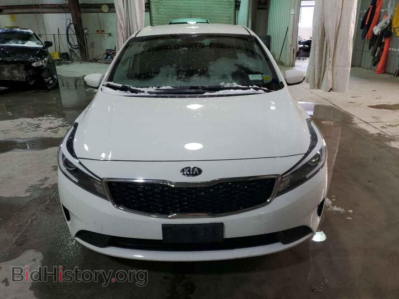 2017 KIA FORTE - VIN: 3KPFK4A73HE084227 - Фото 5