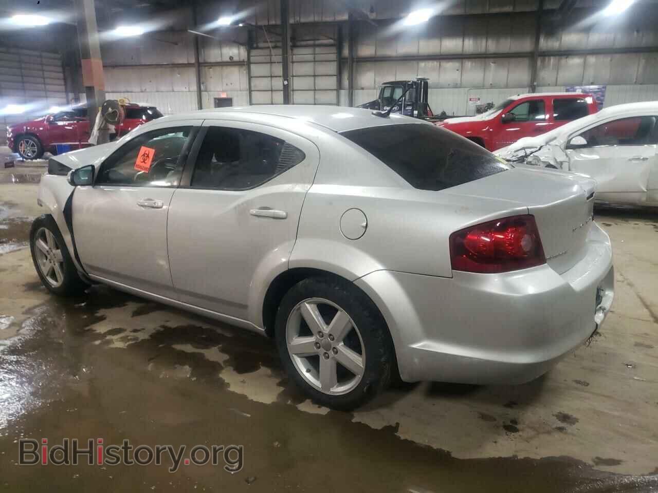 2011 DODGE AVENGER - VIN: 1B3BD1FB2BN556264 - Фото 2